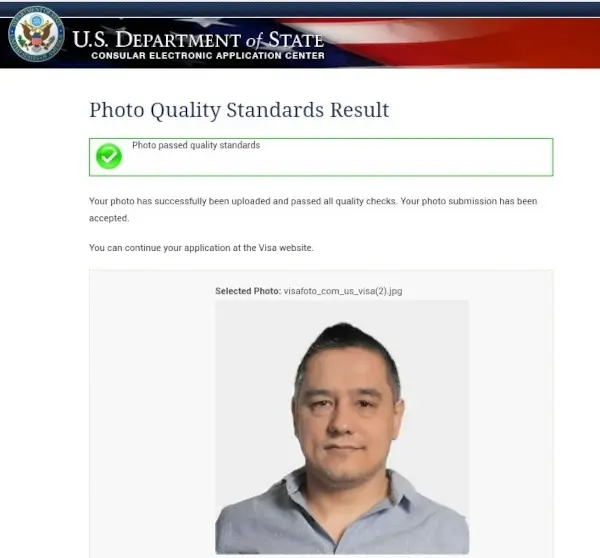 Экран успешной загрузки фото на американскую визу